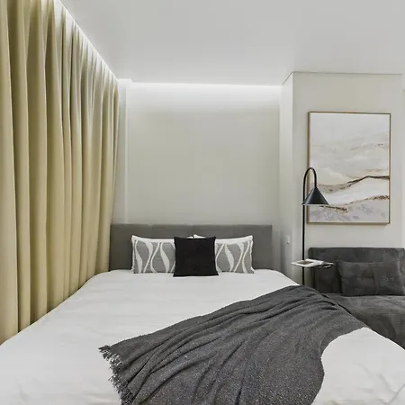 Superior In Old Town *