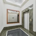 Superior In Old Town Apartment
